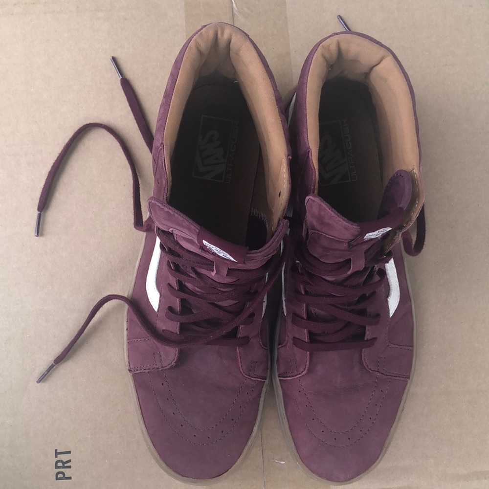 Men skateboard shoes